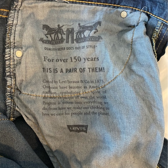 Lightly worn pair of Levi 512 jeans size w36 L34 Slim taper - Picture 3 of 7